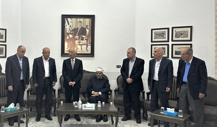 Madar Al-Saa Images 0.8446373117929986