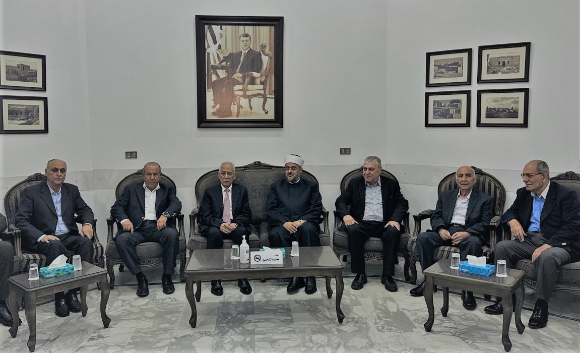 Madar Al-Saa Images 0.27347808201551693