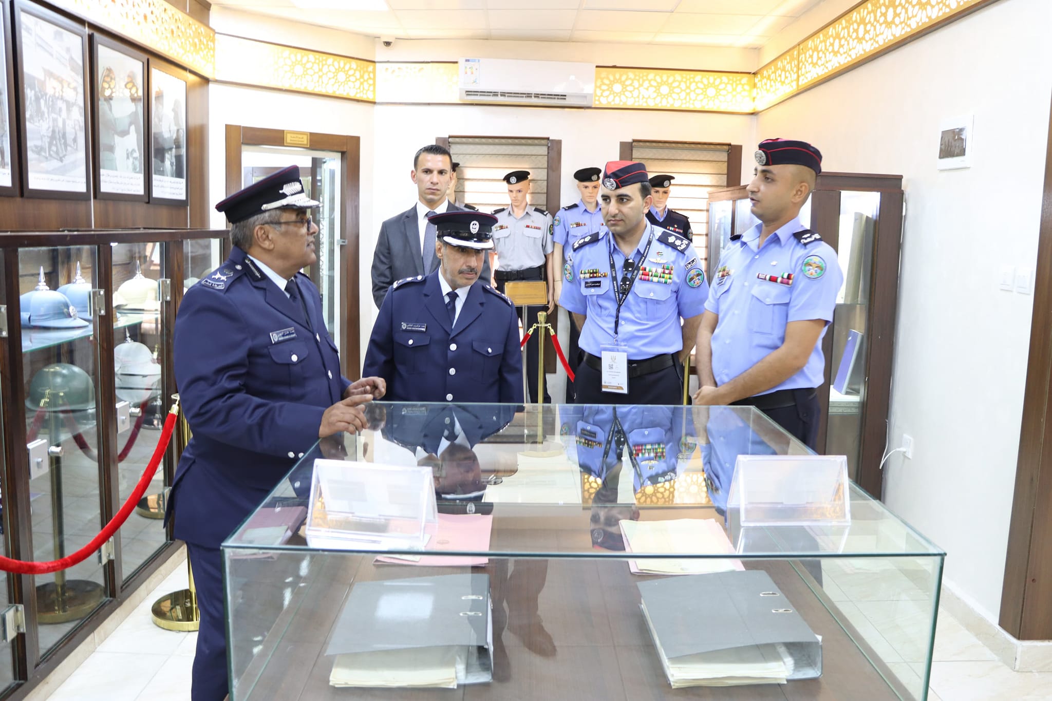 Madar Al-Saa Images 0.0687469014162323