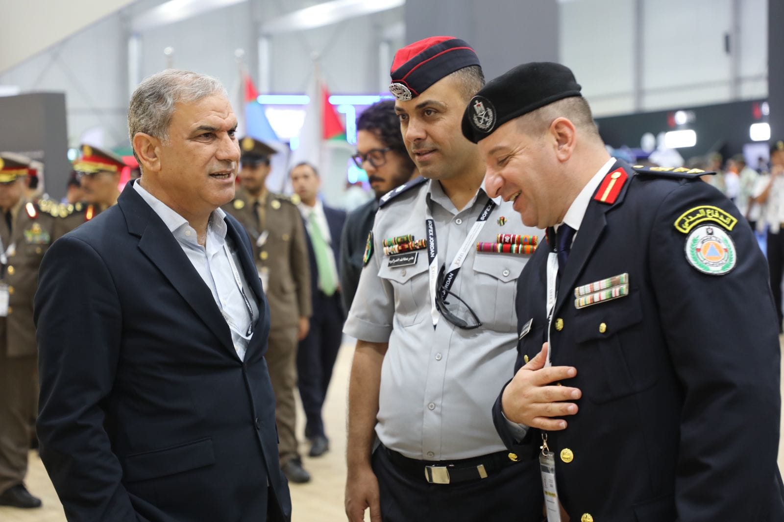 Madar Al-Saa Images 0.1546980243442455