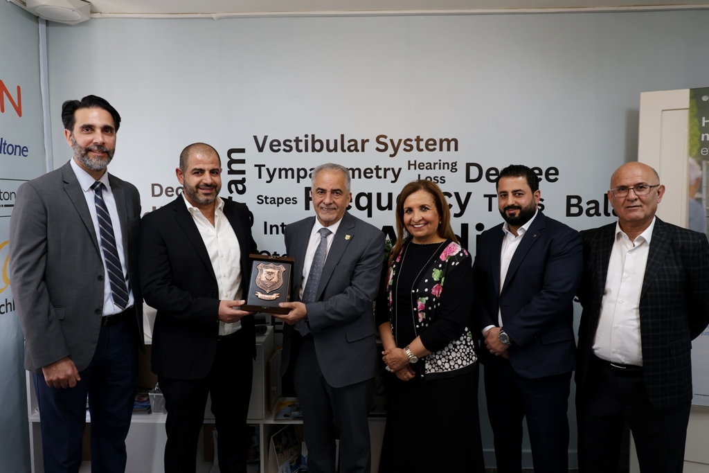 Madar Al-Saa Images 0.47949944862232385