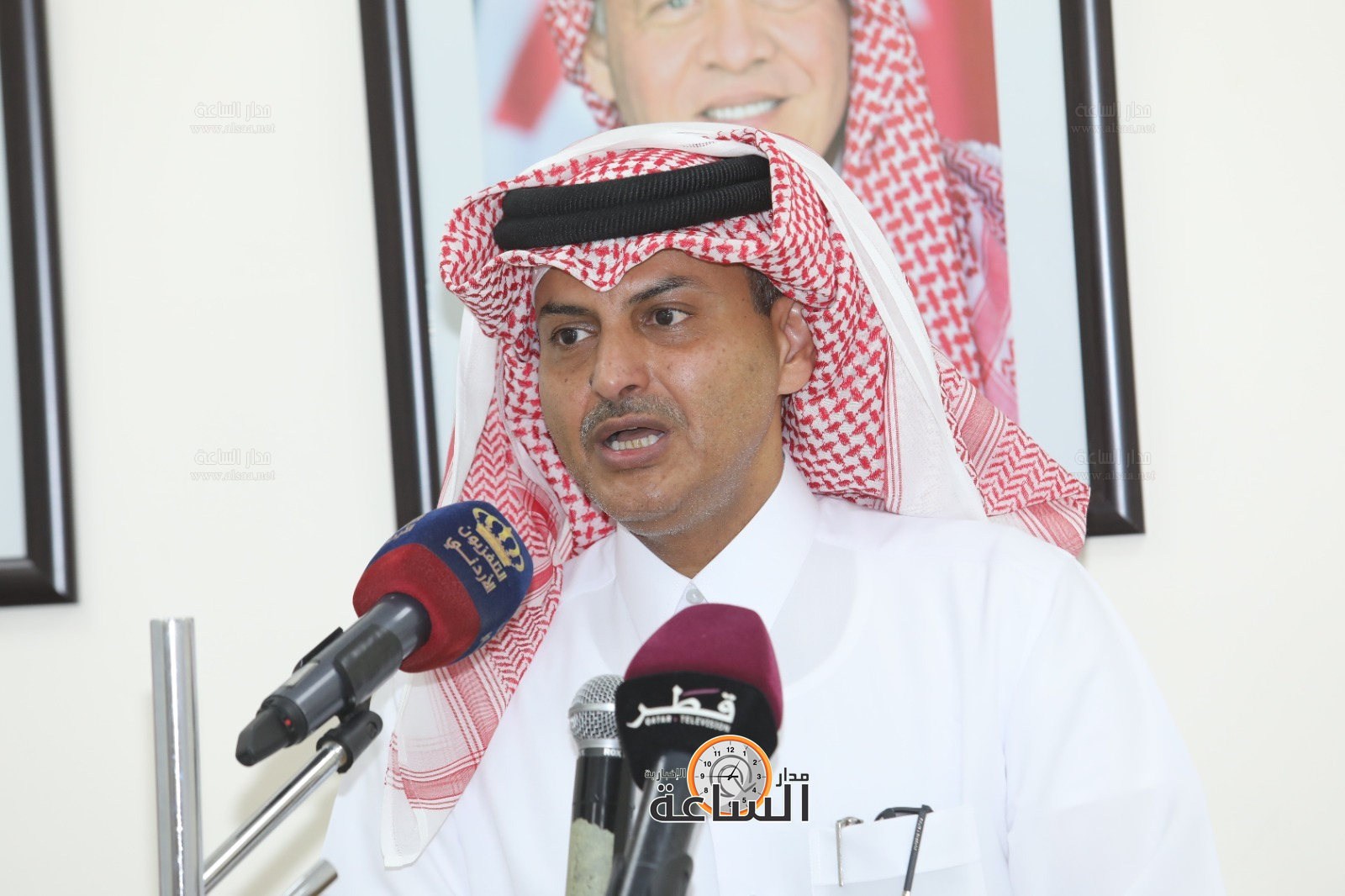 Madar Al-Saa Images 0.09927429417216516