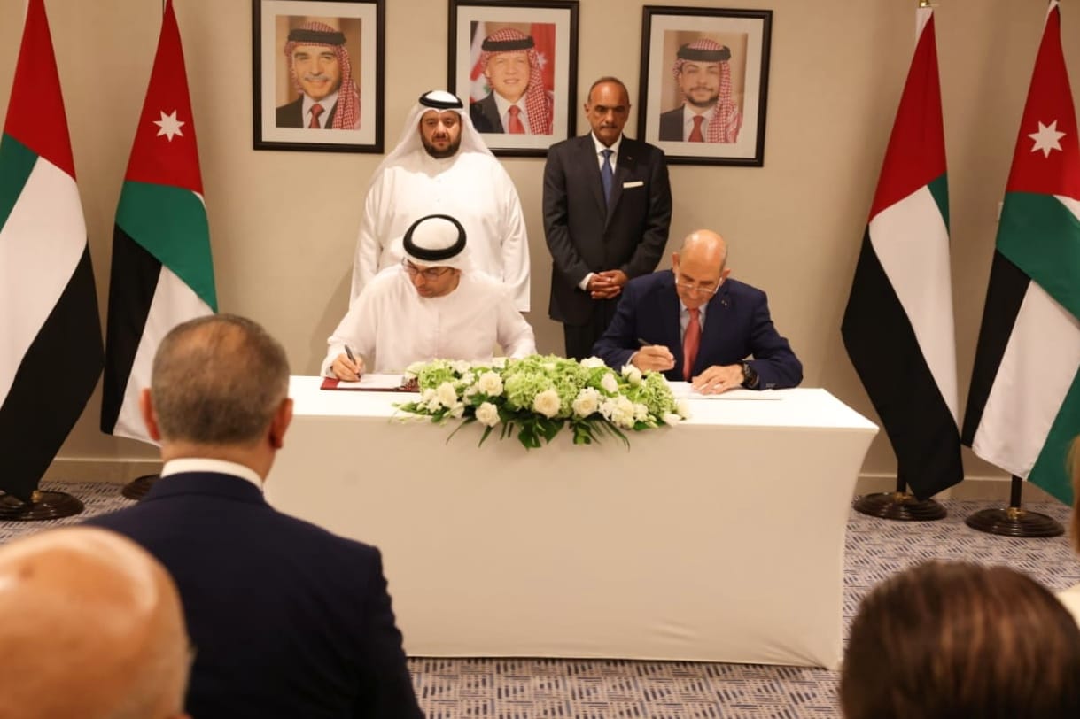 Madar Al-Saa Images 0.40368301202661616