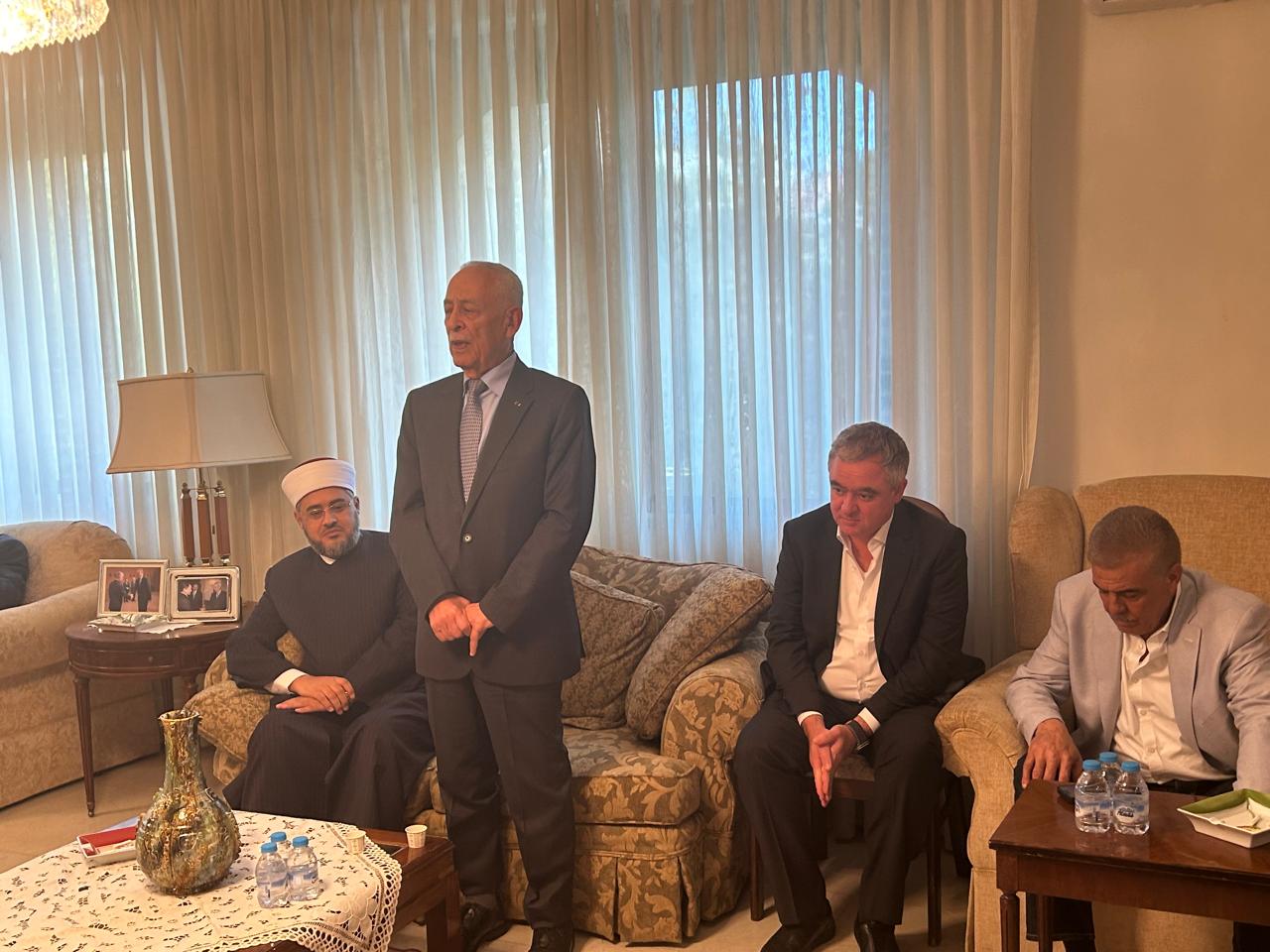 Madar Al-Saa Images 0.34149277703795766