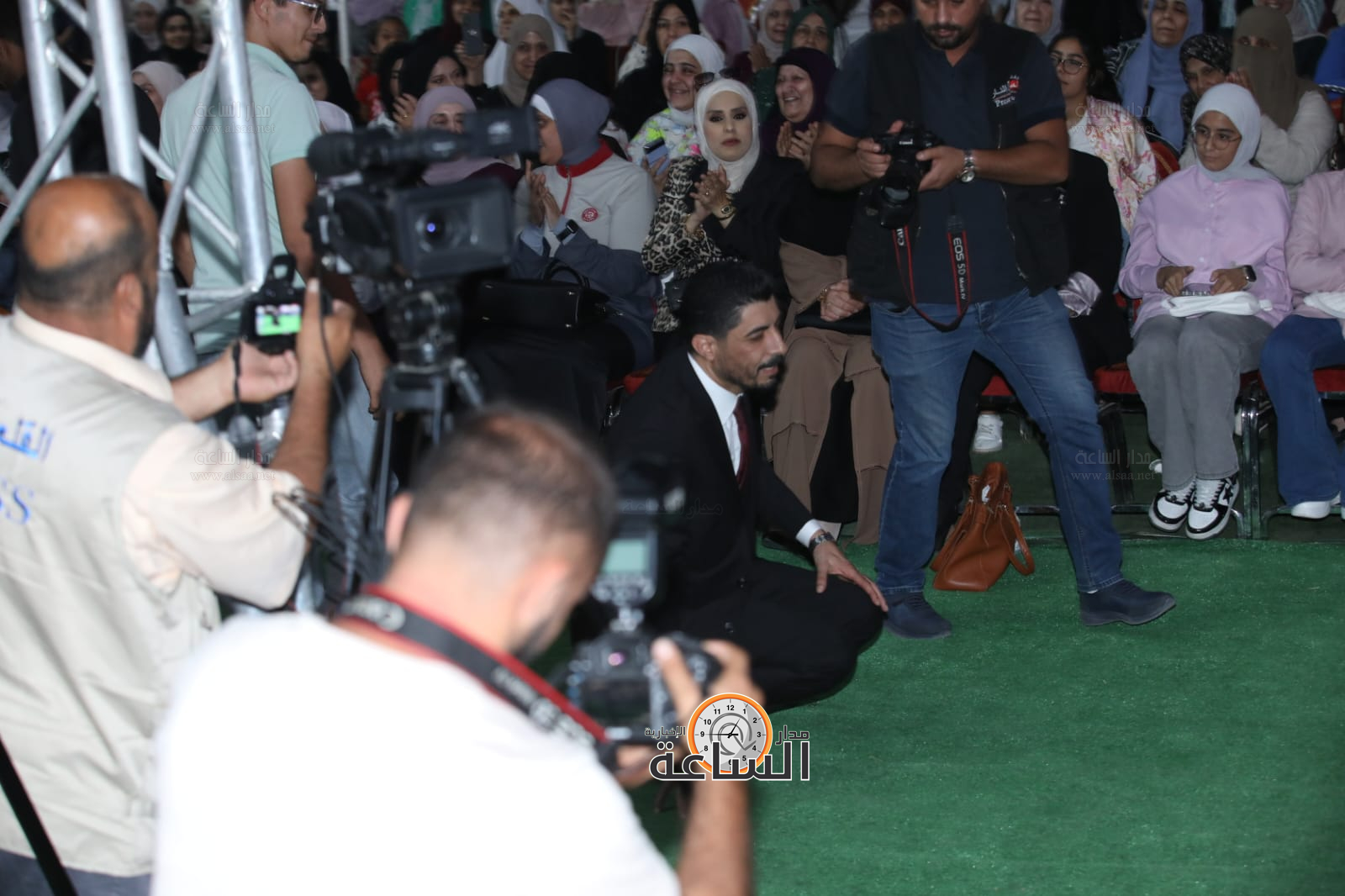 Madar Al-Saa Images 0.44083267219154076