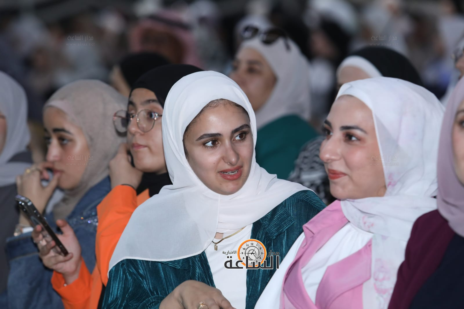 Madar Al-Saa Images 0.9016941422326608