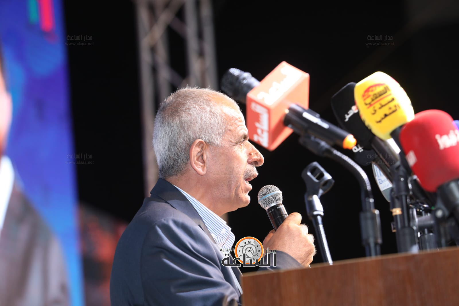 Madar Al-Saa Images 0.7402140927604344