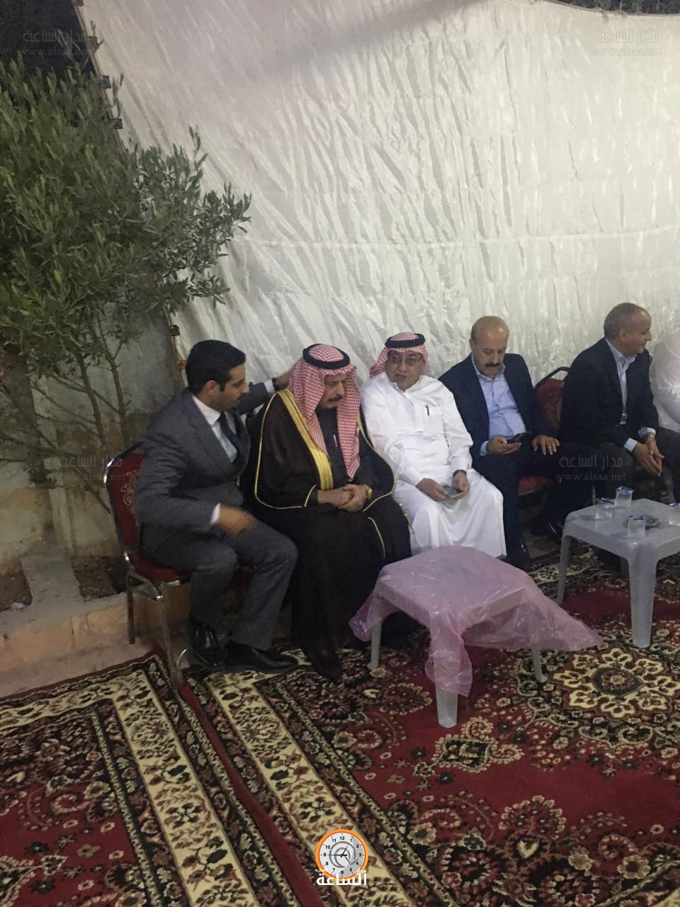 Madar Al-Saa Images 0.9920382344361685