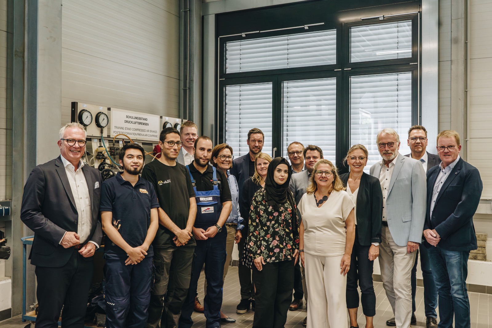 Madar Al-Saa Images 0.9376344240307586