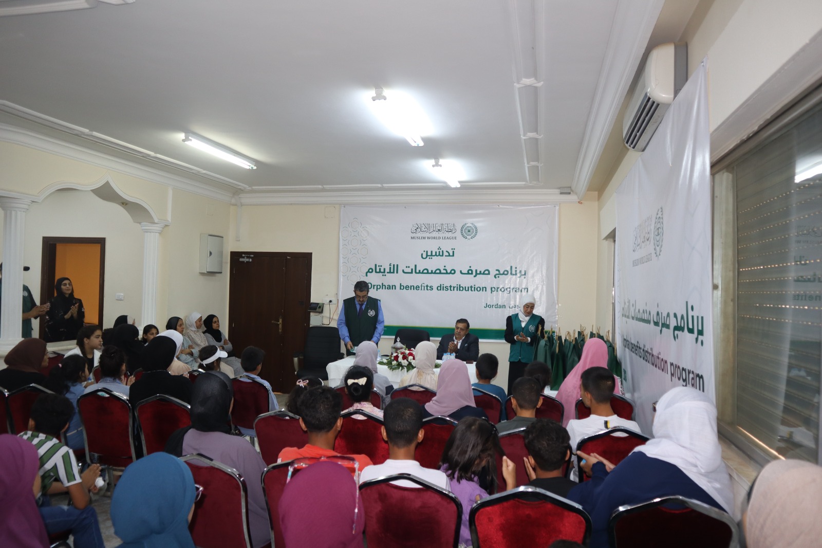 Madar Al-Saa Images 0.8339272185954063