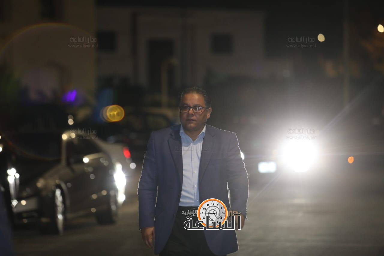 Madar Al-Saa Images 0.2841422430701217