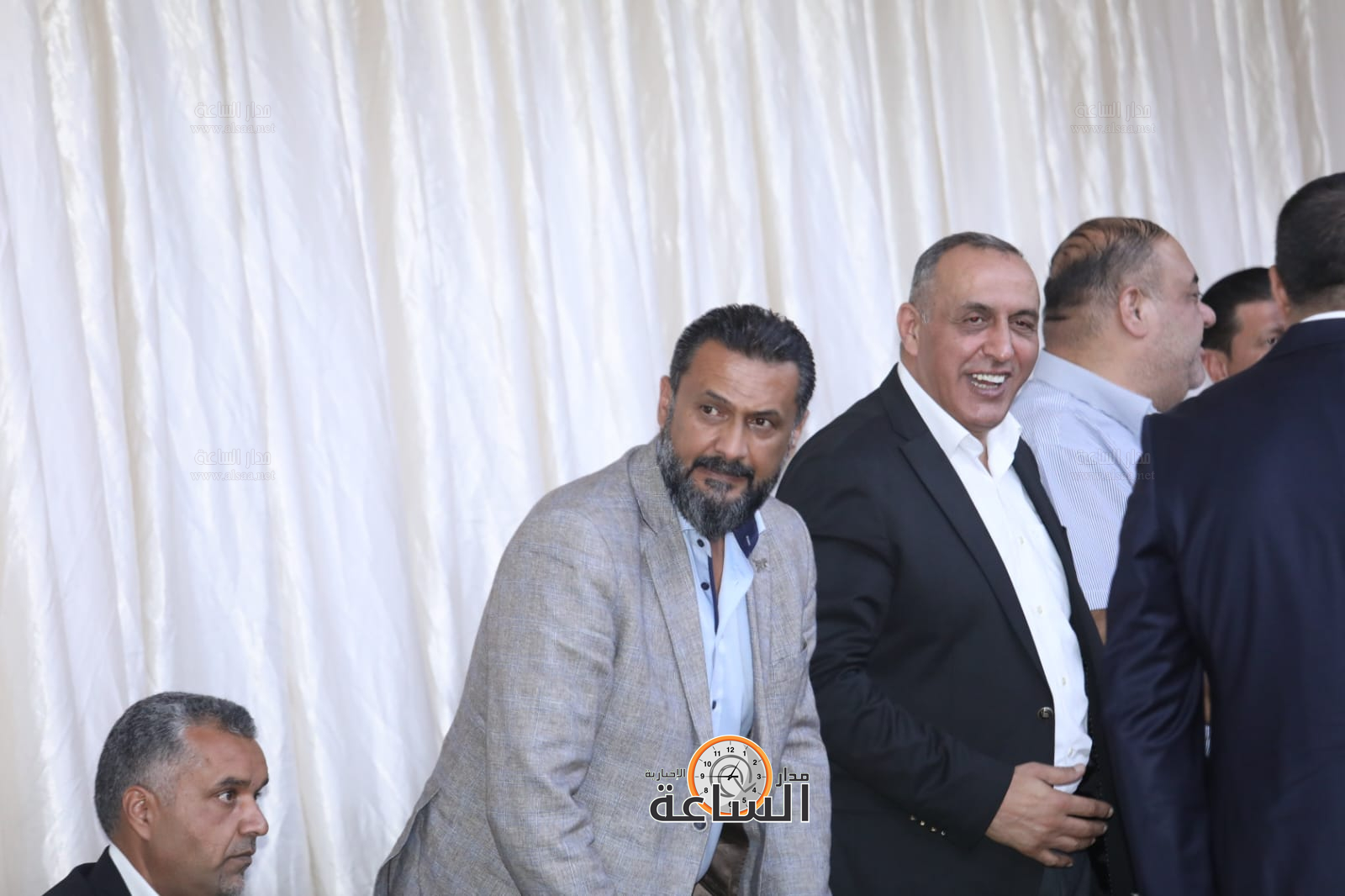 Madar Al-Saa Images 0.44851567275694326