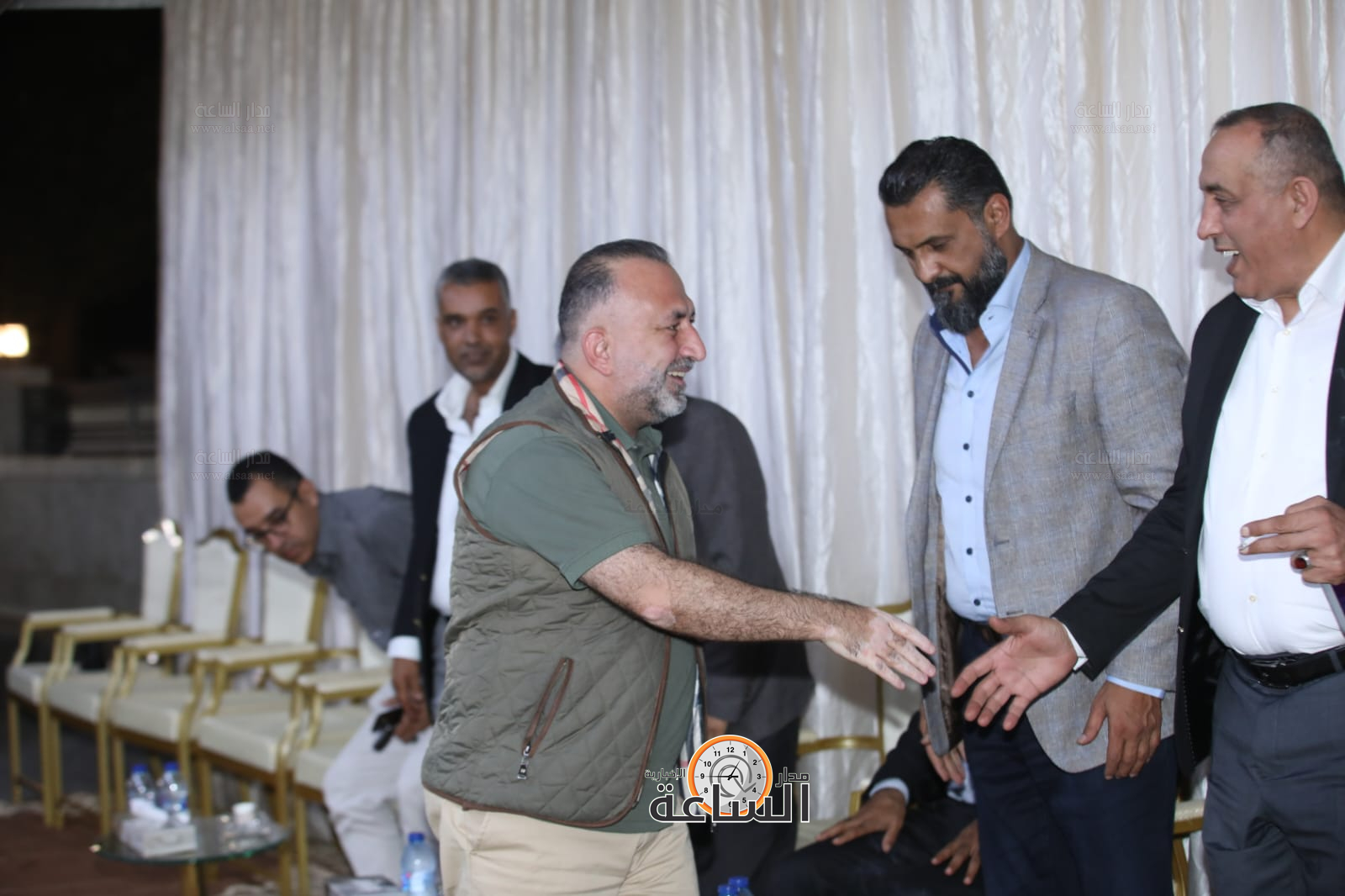 Madar Al-Saa Images 0.16406409708617042