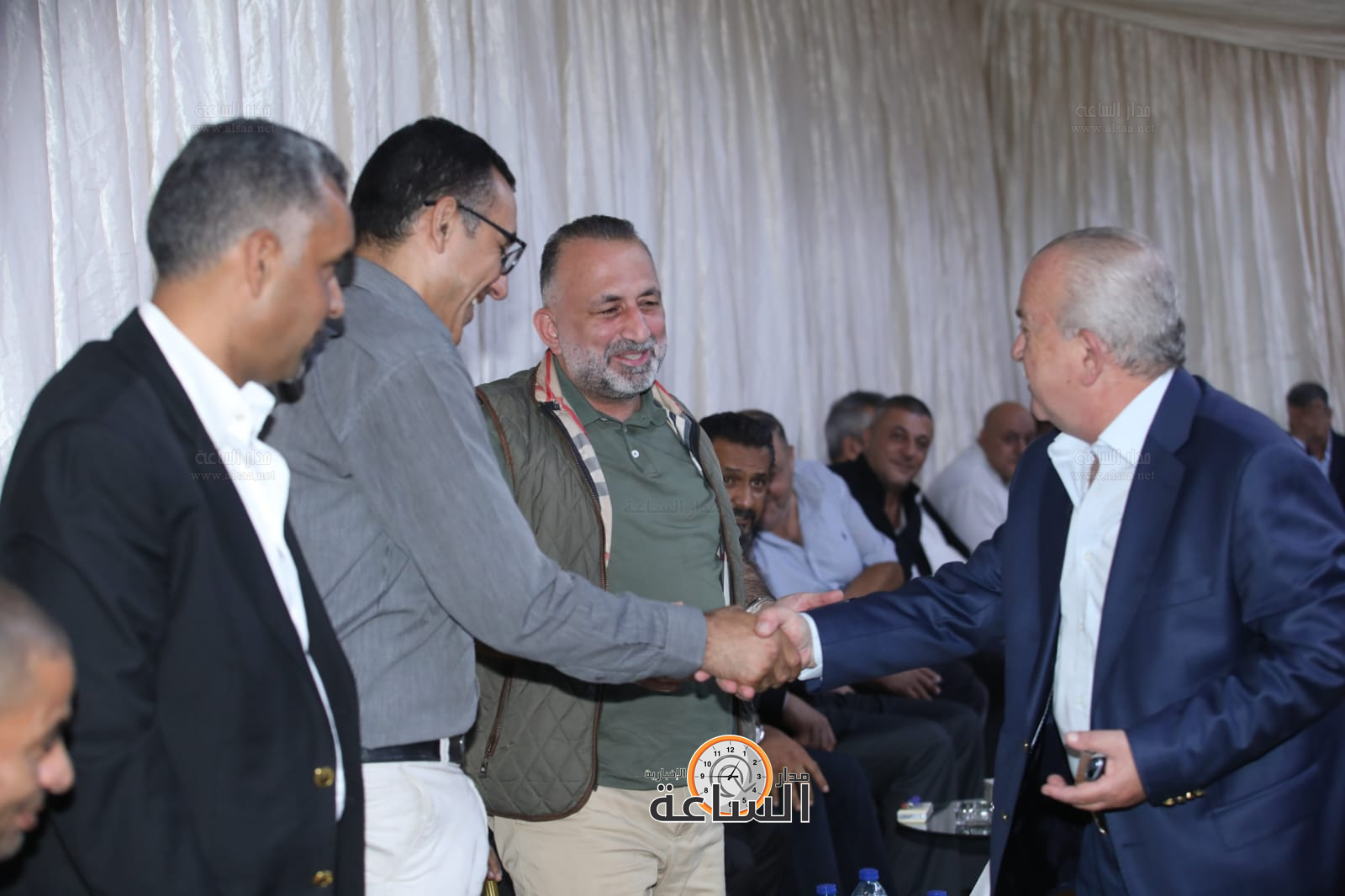 Madar Al-Saa Images 0.9905778394053812