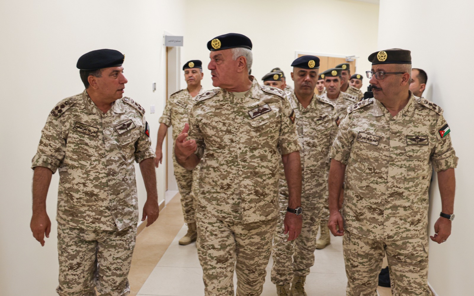 Madar Al-Saa Images 0.16704807303193658