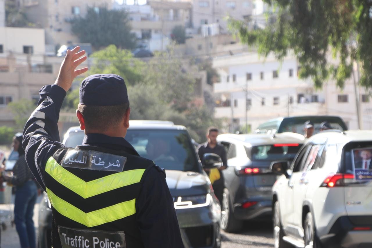 Madar Al-Saa Images 0.6894999339527828