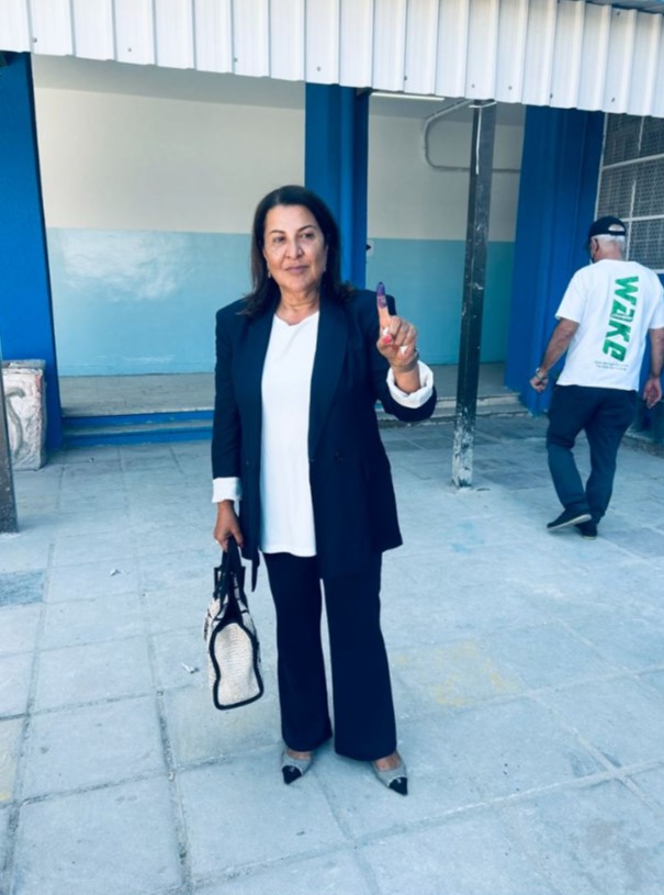 Madar Al-Saa Images 0.6008559378609062