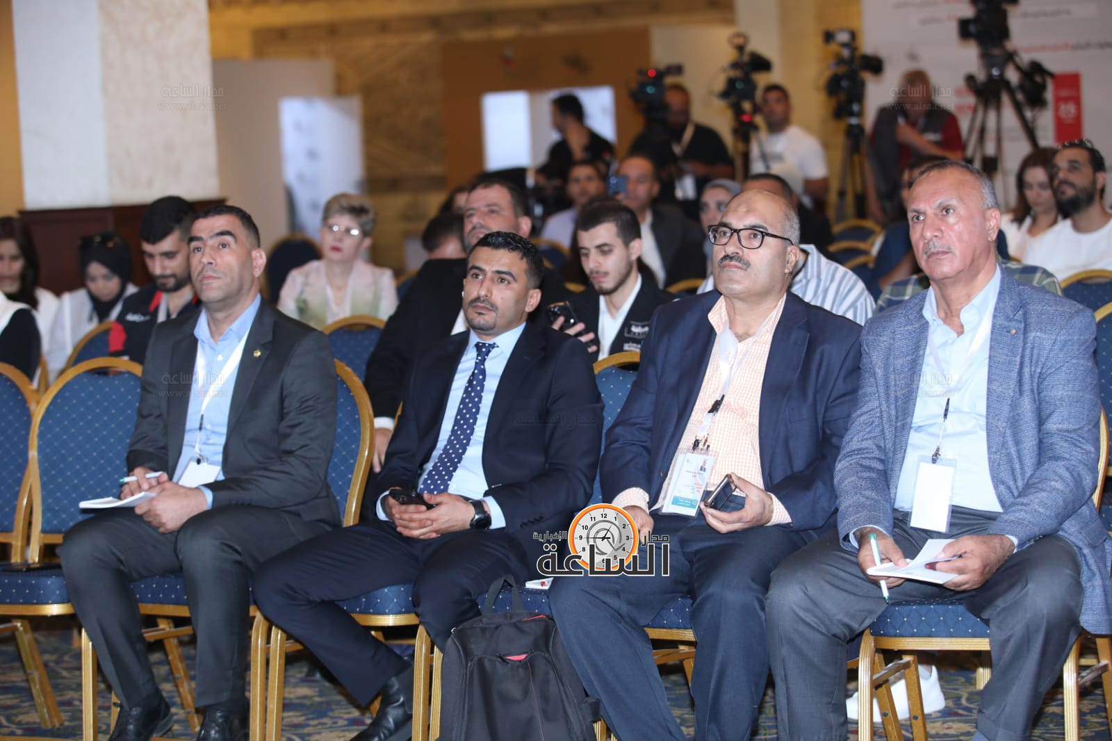 Madar Al-Saa Images 0.7833420580456802