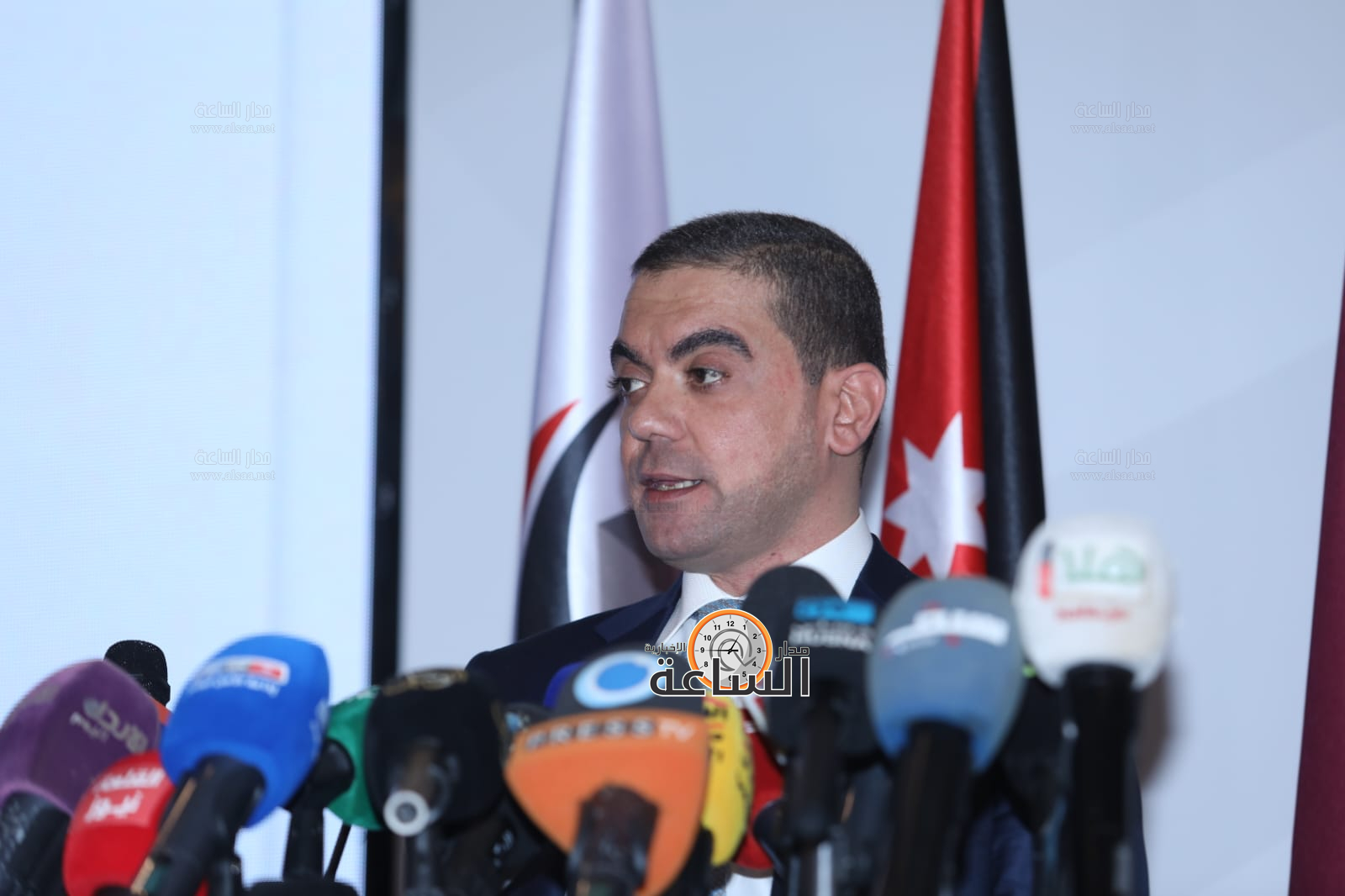 Madar Al-Saa Images 0.18893900036475686