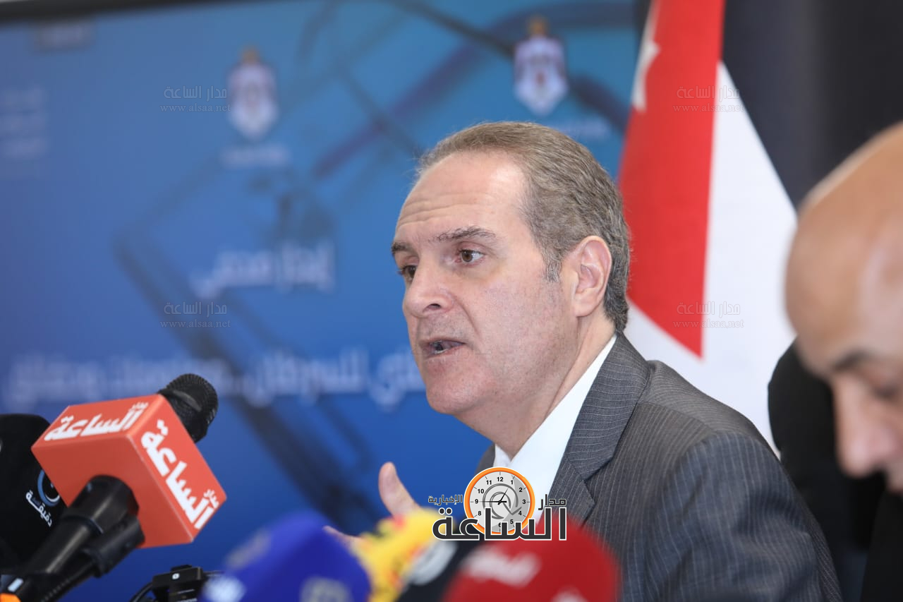 Madar Al-Saa Images 0.5002312375719573