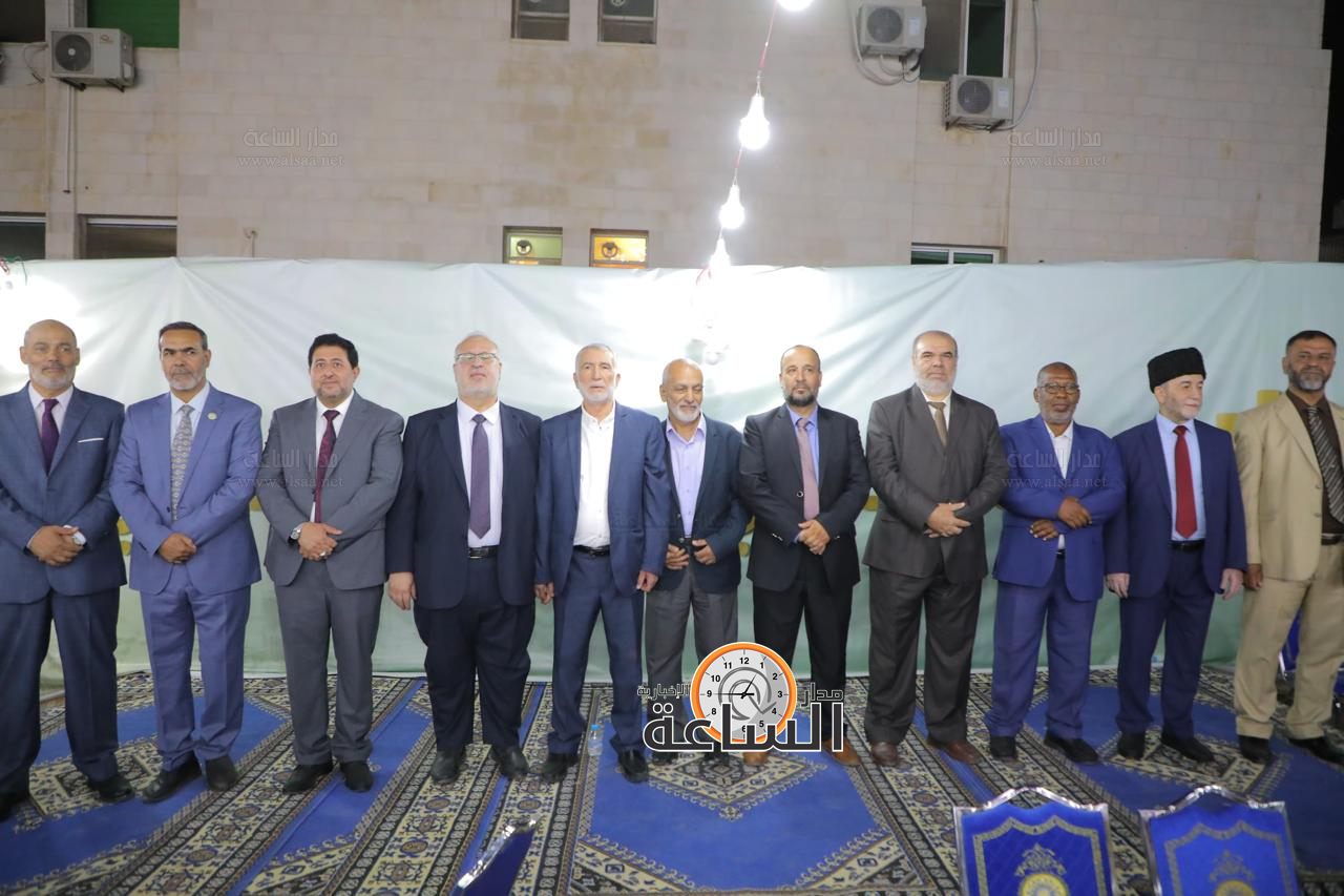 Madar Al-Saa Images 0.10922709931617147