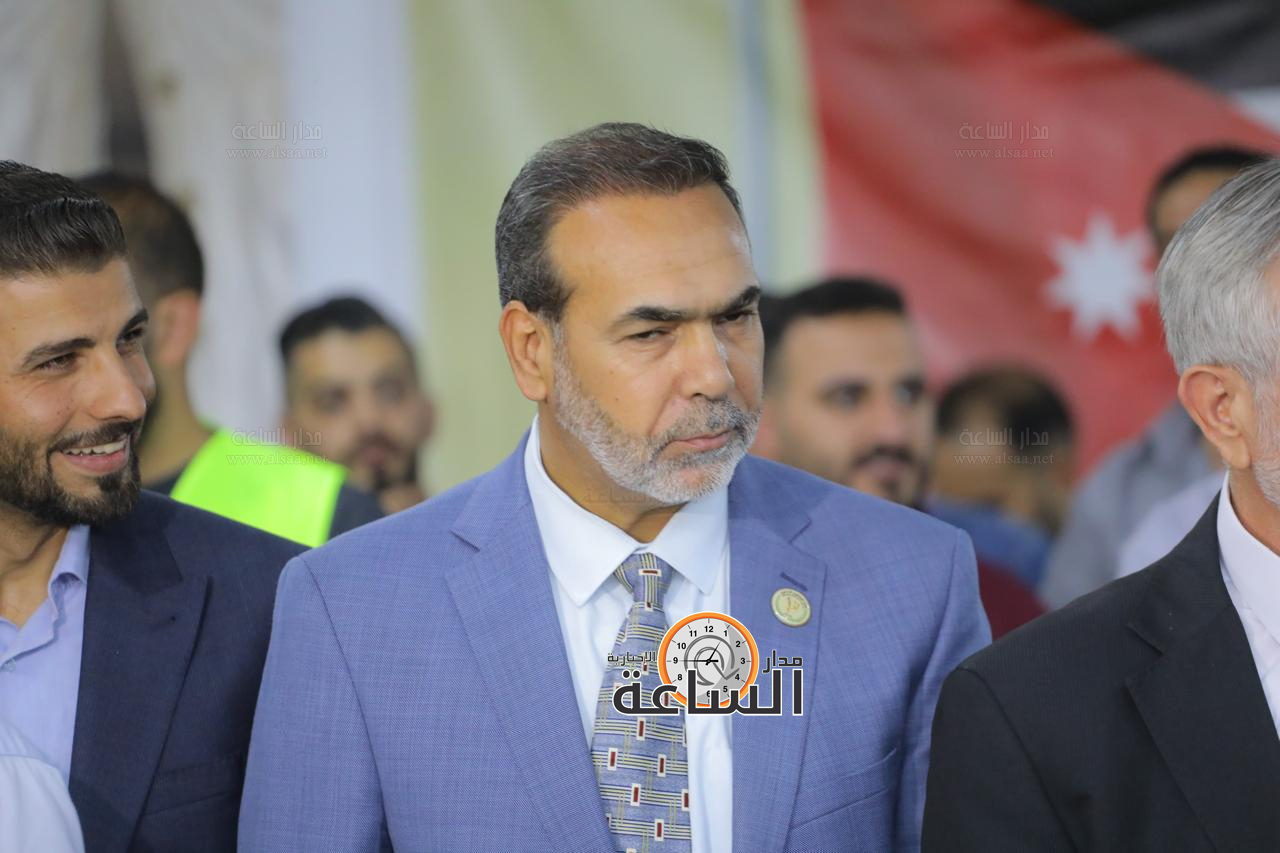 Madar Al-Saa Images 0.14122349179729743