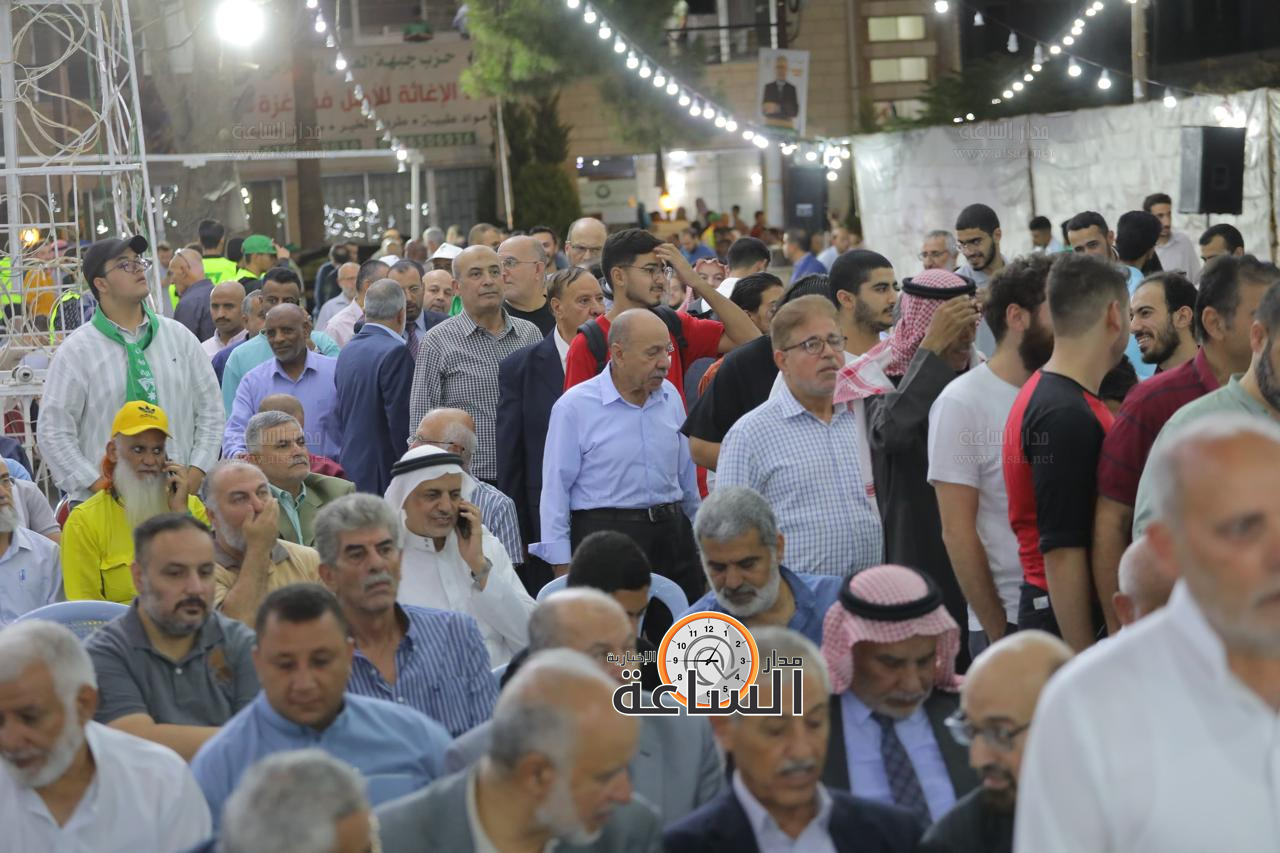 Madar Al-Saa Images 0.9628908763577393