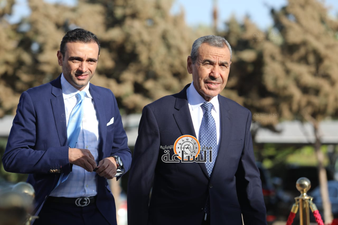 Madar Al-Saa Images 0.34939135826913925