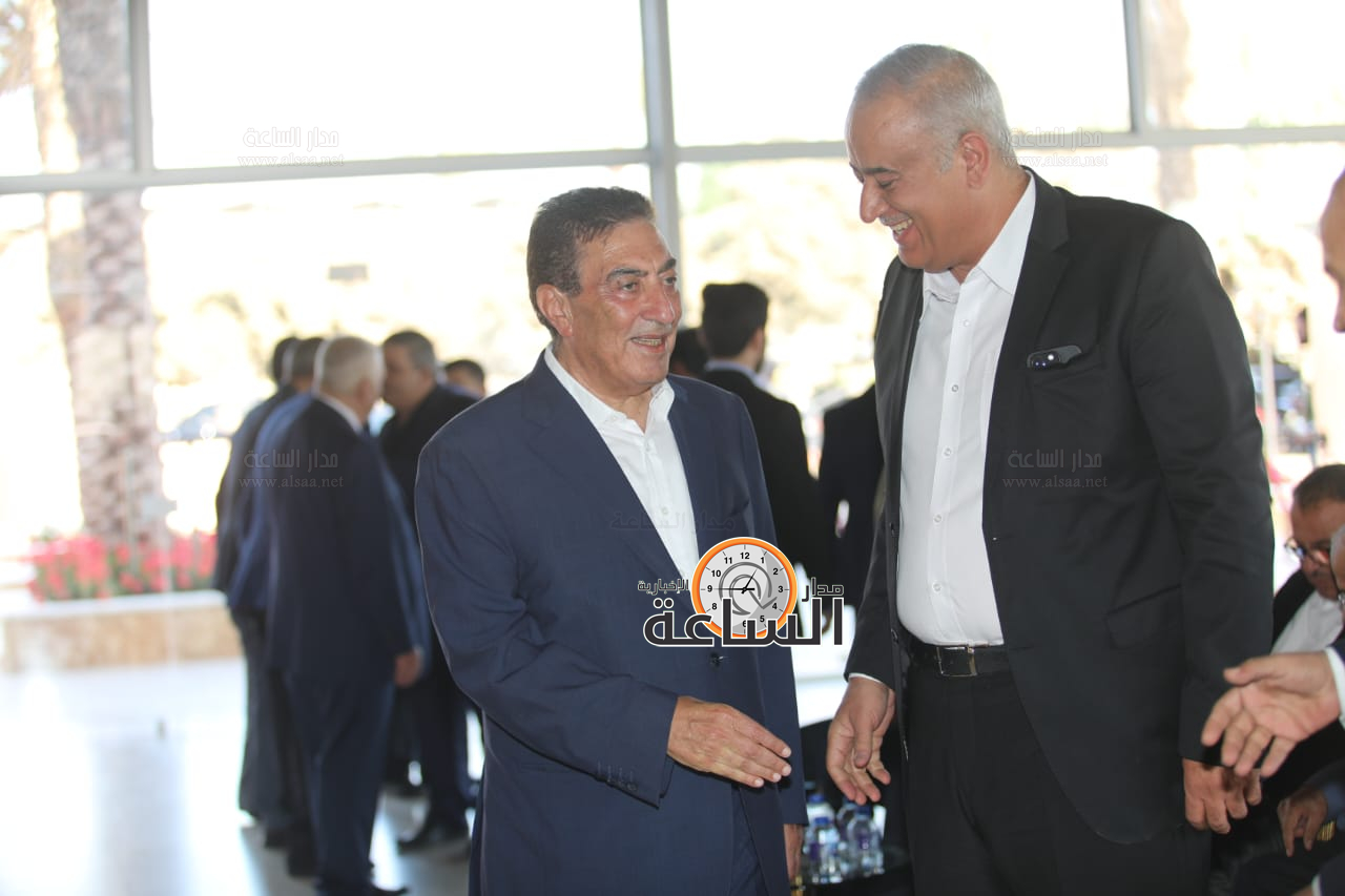 Madar Al-Saa Images 0.705598363061261