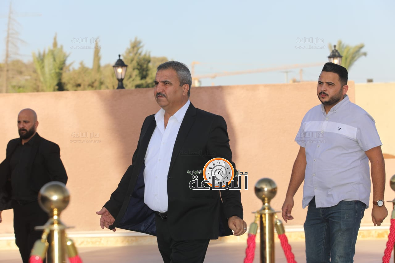 Madar Al-Saa Images 0.08082396626158461