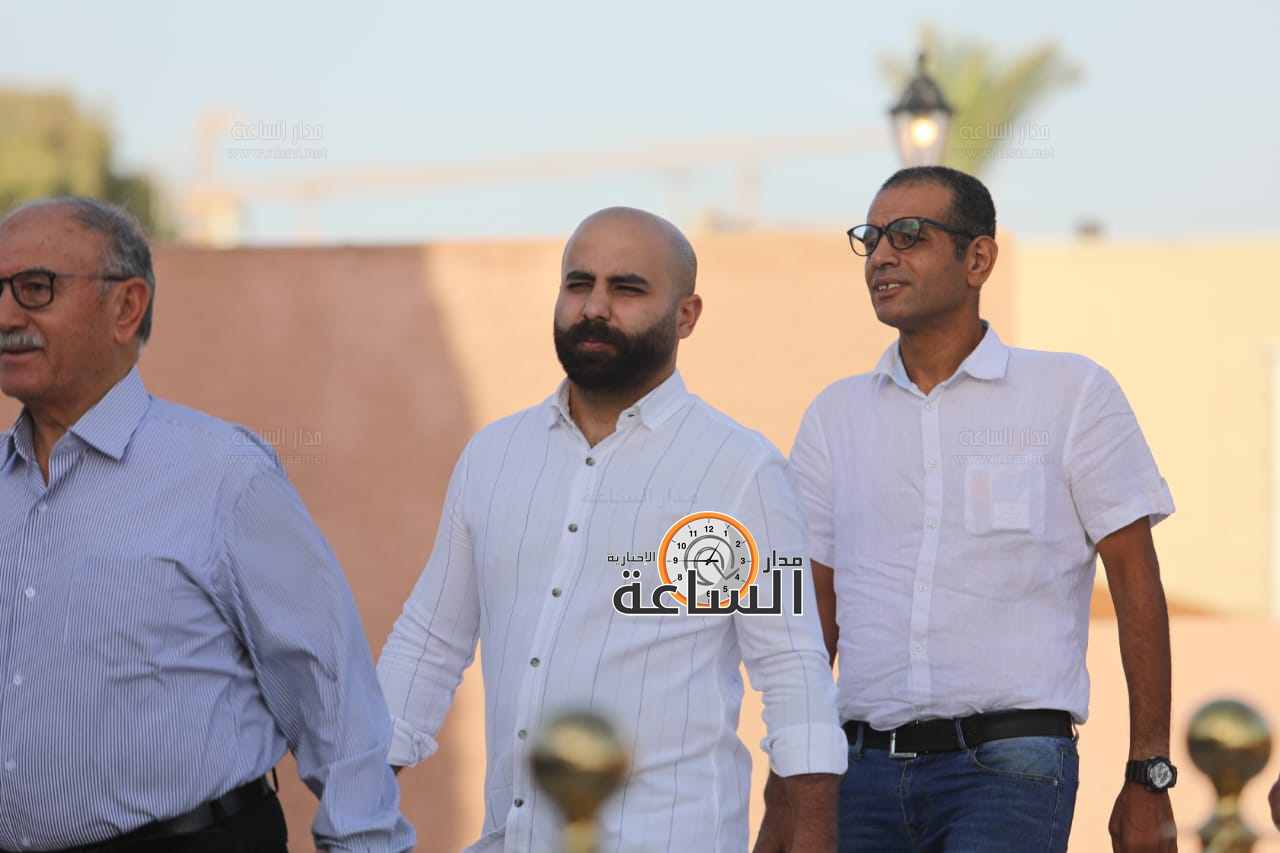 Madar Al-Saa Images 0.07408052456843284