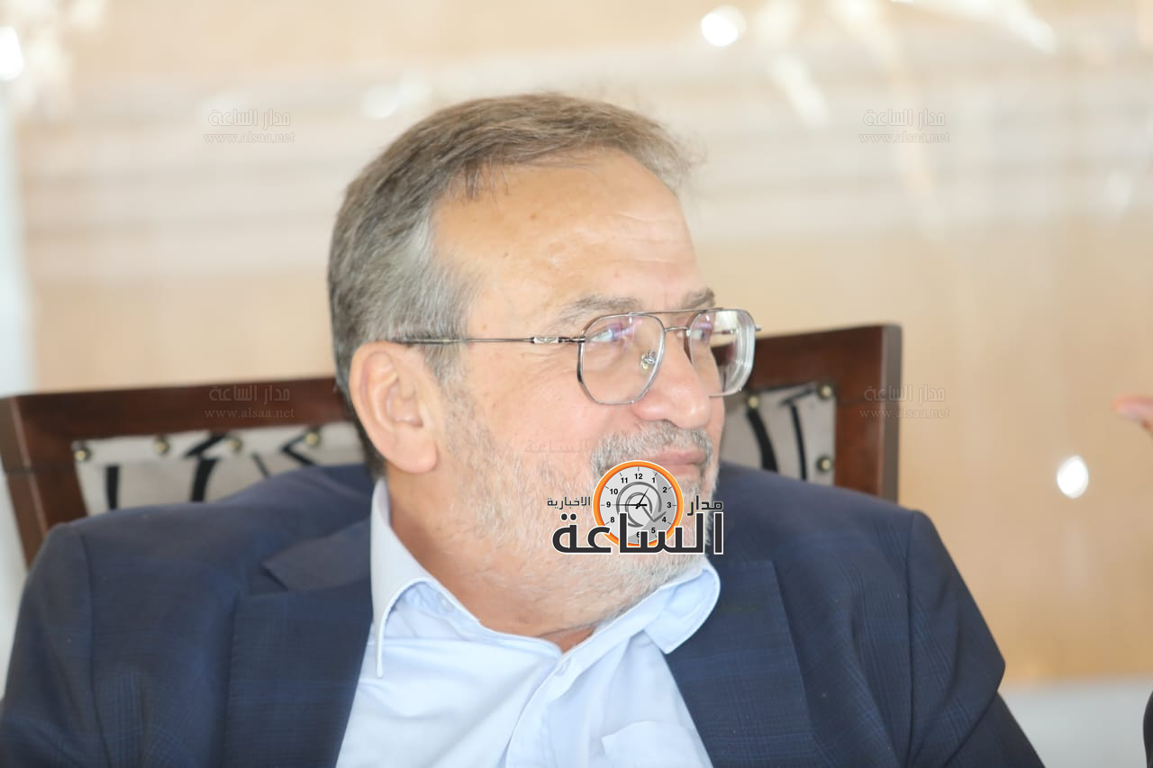 Madar Al-Saa Images 0.4208646307432047