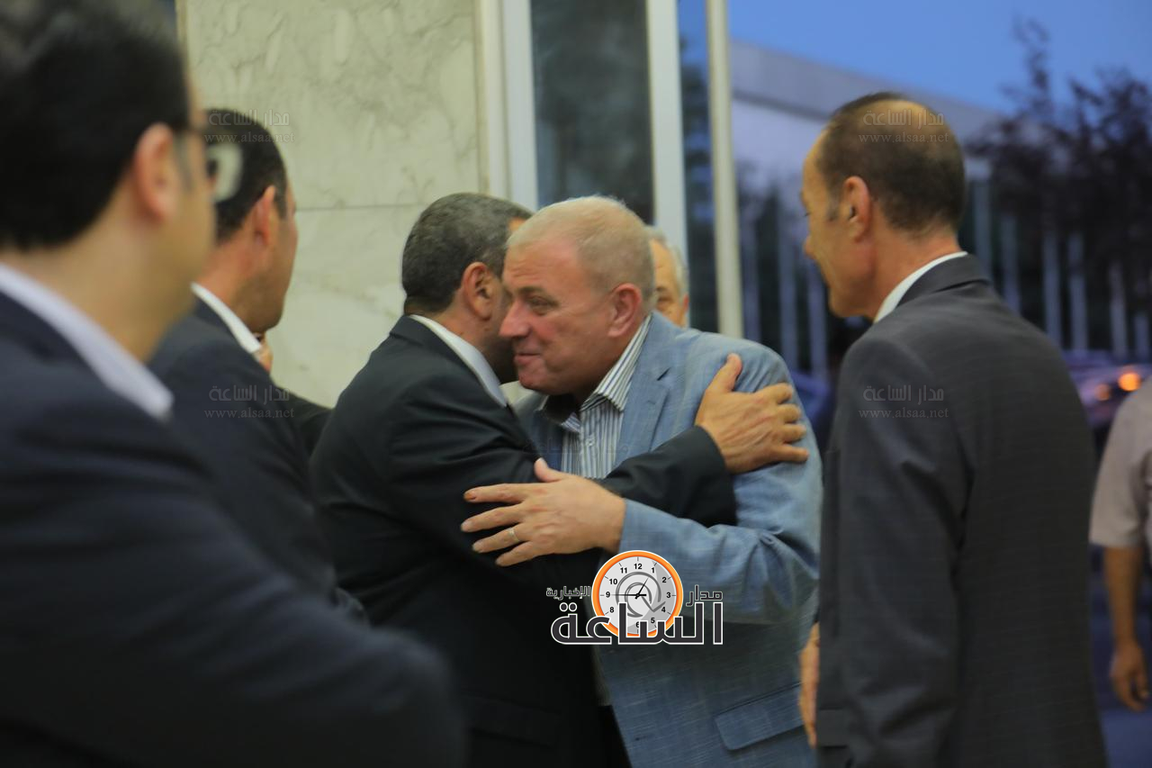 Madar Al-Saa Images 0.40233895027424205