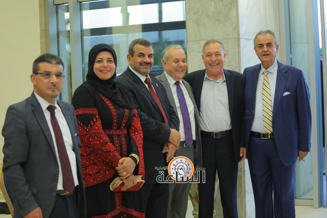 Madar Al-Saa Images 0.8234855970471158