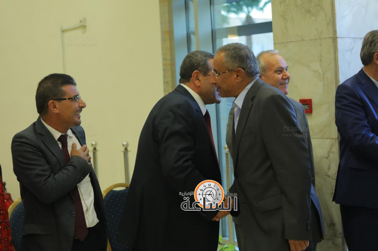 Madar Al-Saa Images 0.3409407422899988