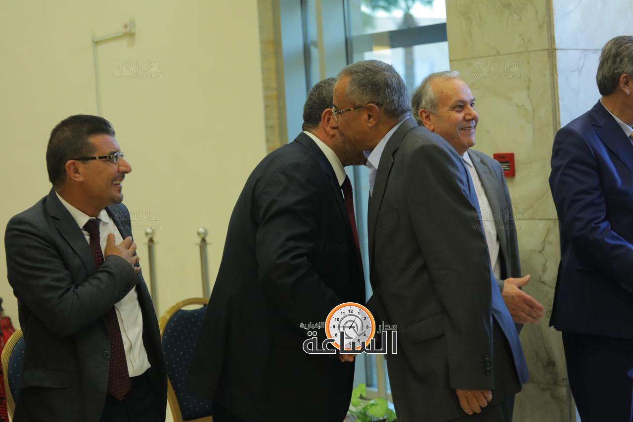 Madar Al-Saa Images 0.23959478015232705