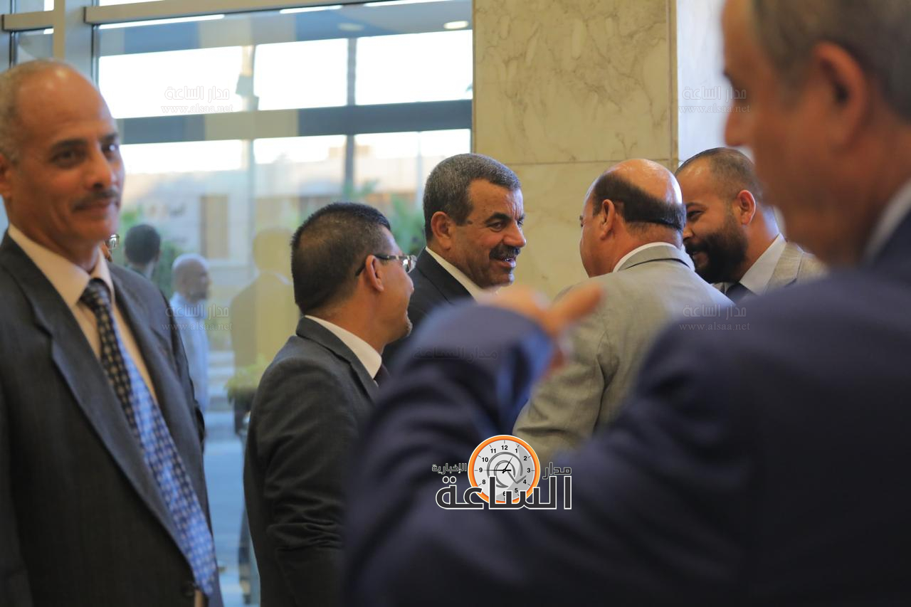 Madar Al-Saa Images 0.6128833848022583