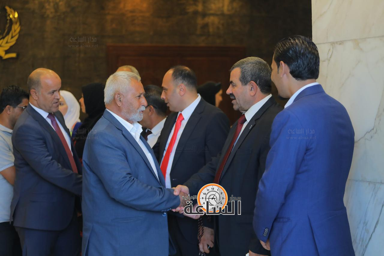 Madar Al-Saa Images 0.6138958965060148