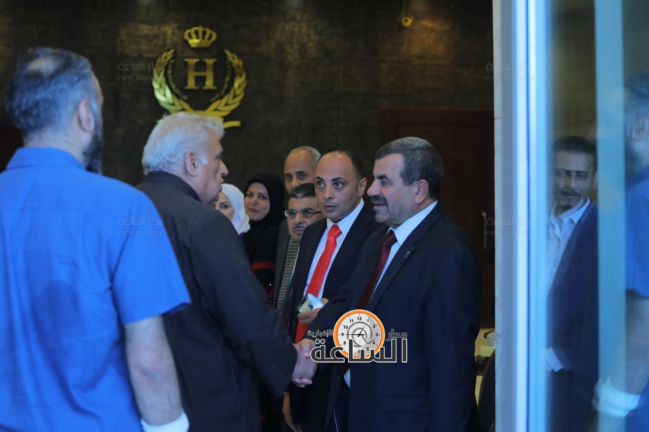 Madar Al-Saa Images 0.23381215432507219