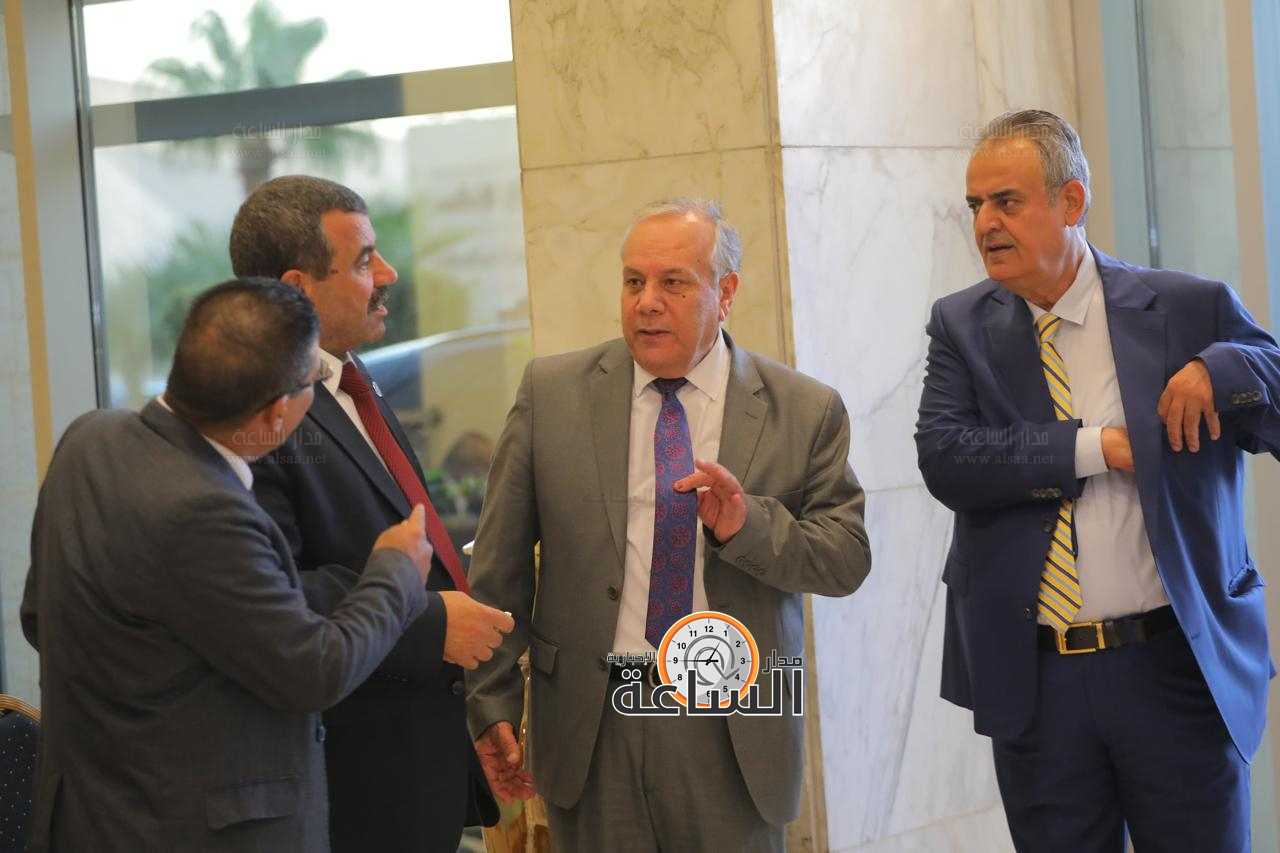 Madar Al-Saa Images 0.033805420441855194