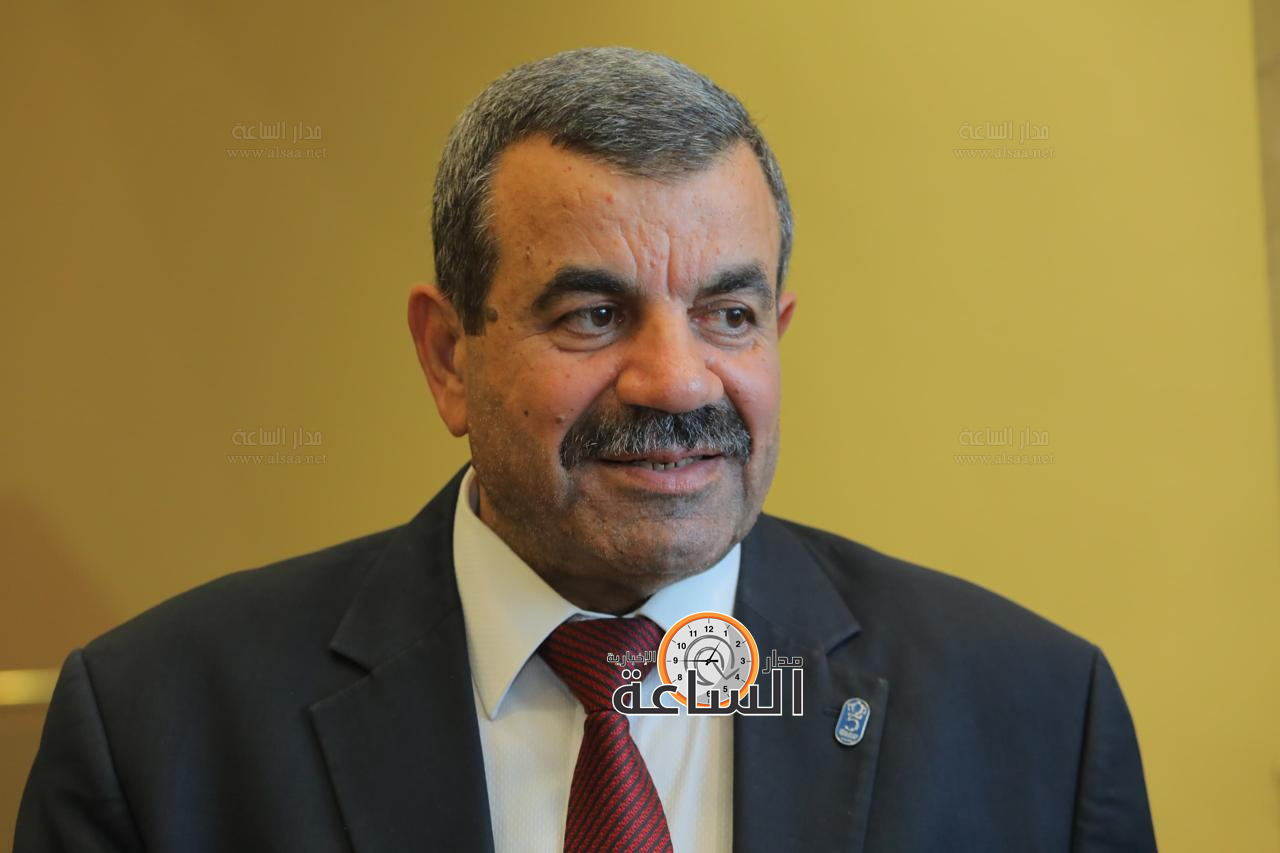 Madar Al-Saa Images 0.42507648427220723