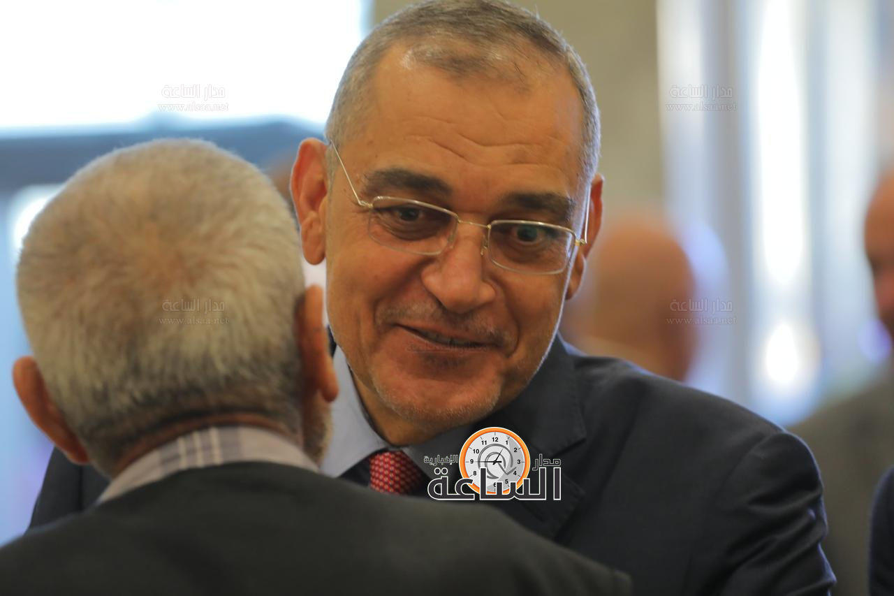 Madar Al-Saa Images 0.3886458953506835