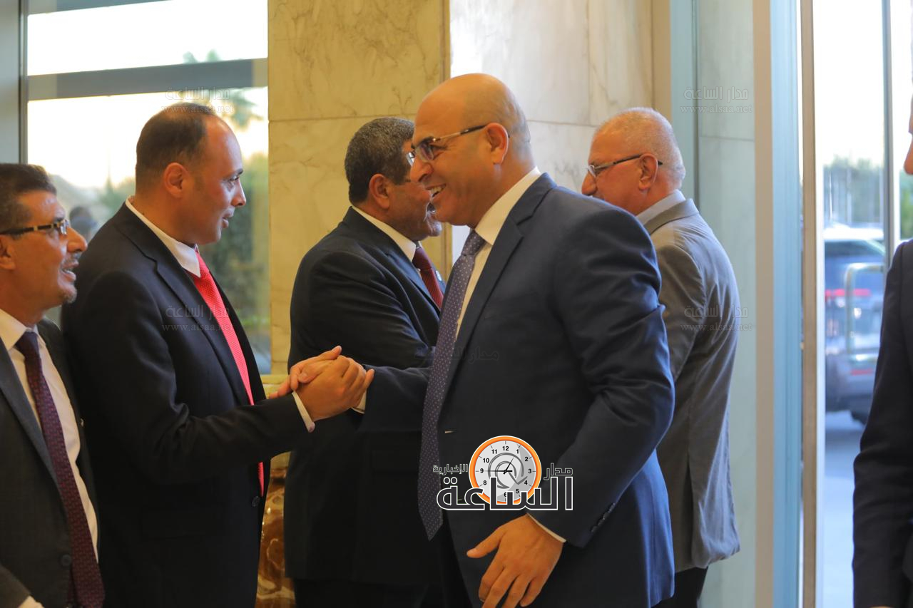 Madar Al-Saa Images 0.3667612612766651