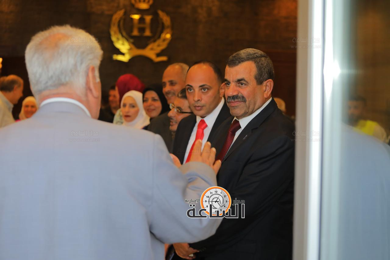 Madar Al-Saa Images 0.7305643516094038