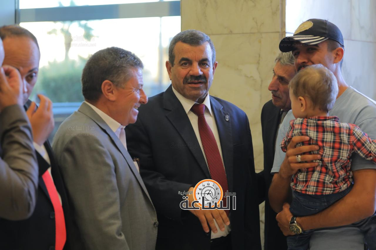 Madar Al-Saa Images 0.19149014808110065