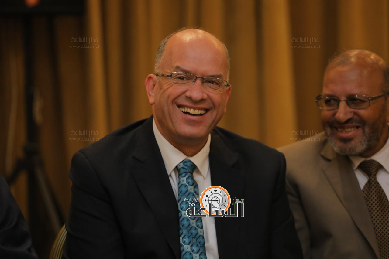 Madar Al-Saa Images 0.8267946778621795