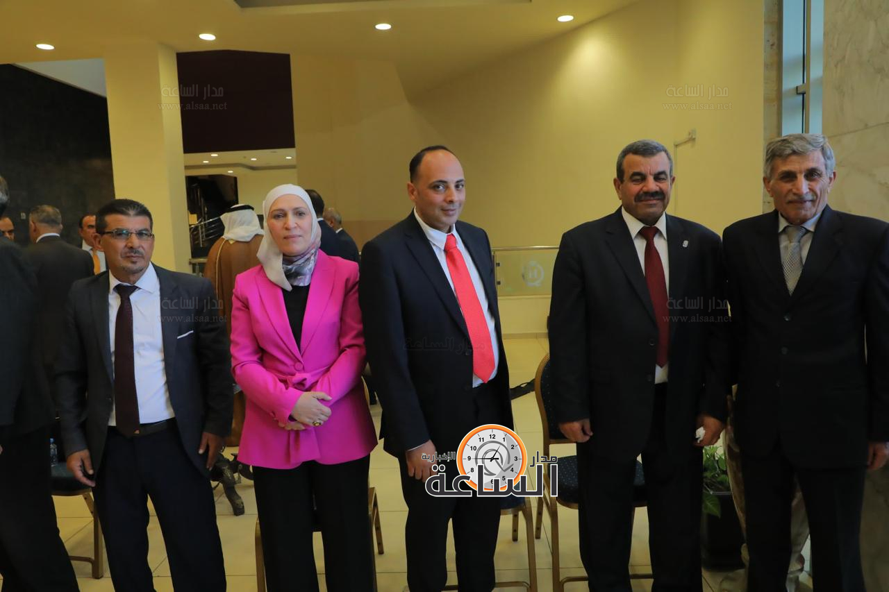 Madar Al-Saa Images 0.1557318085320749