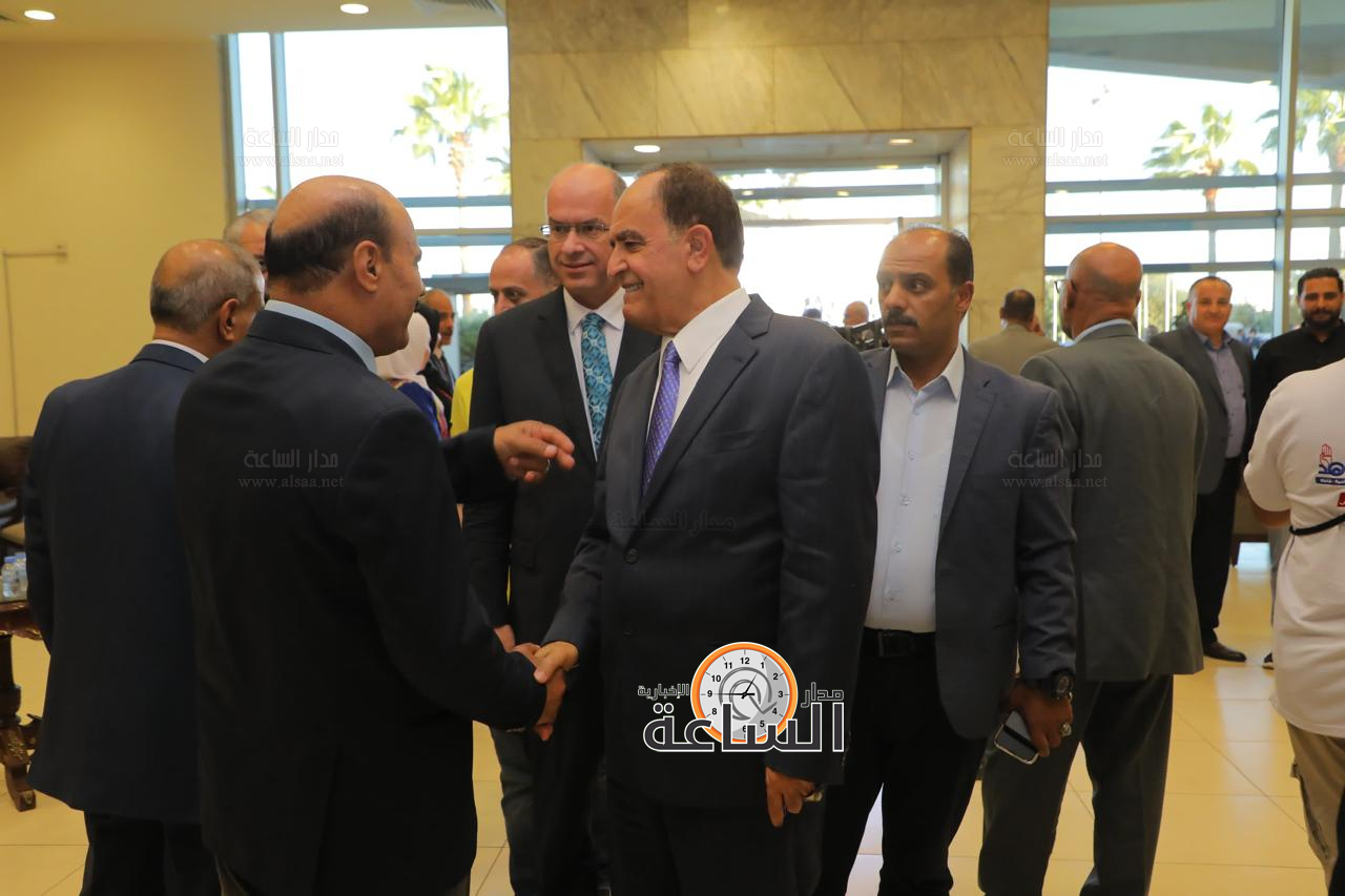 Madar Al-Saa Images 0.7988612377724944