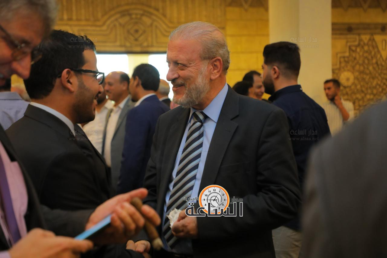 Madar Al-Saa Images 0.5171656734049079