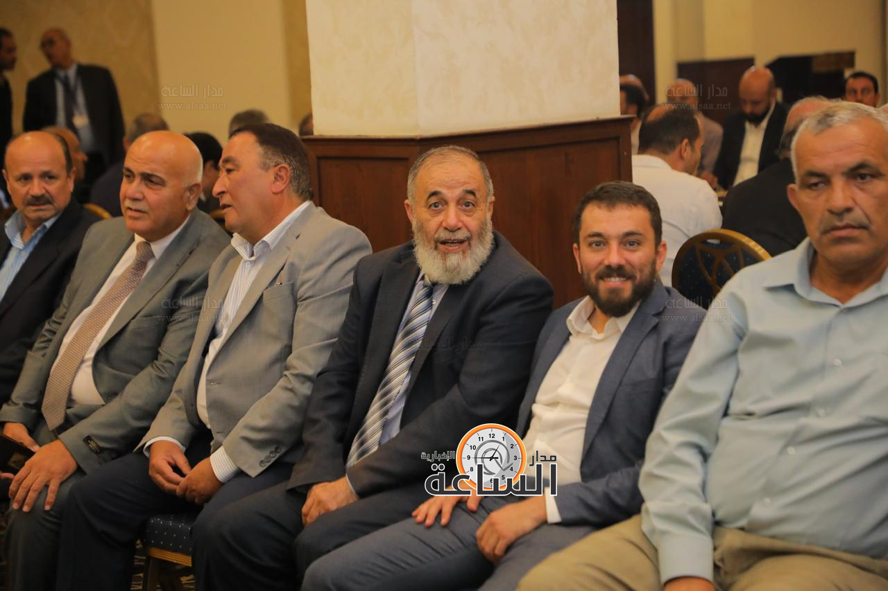 Madar Al-Saa Images 0.3834154952985218